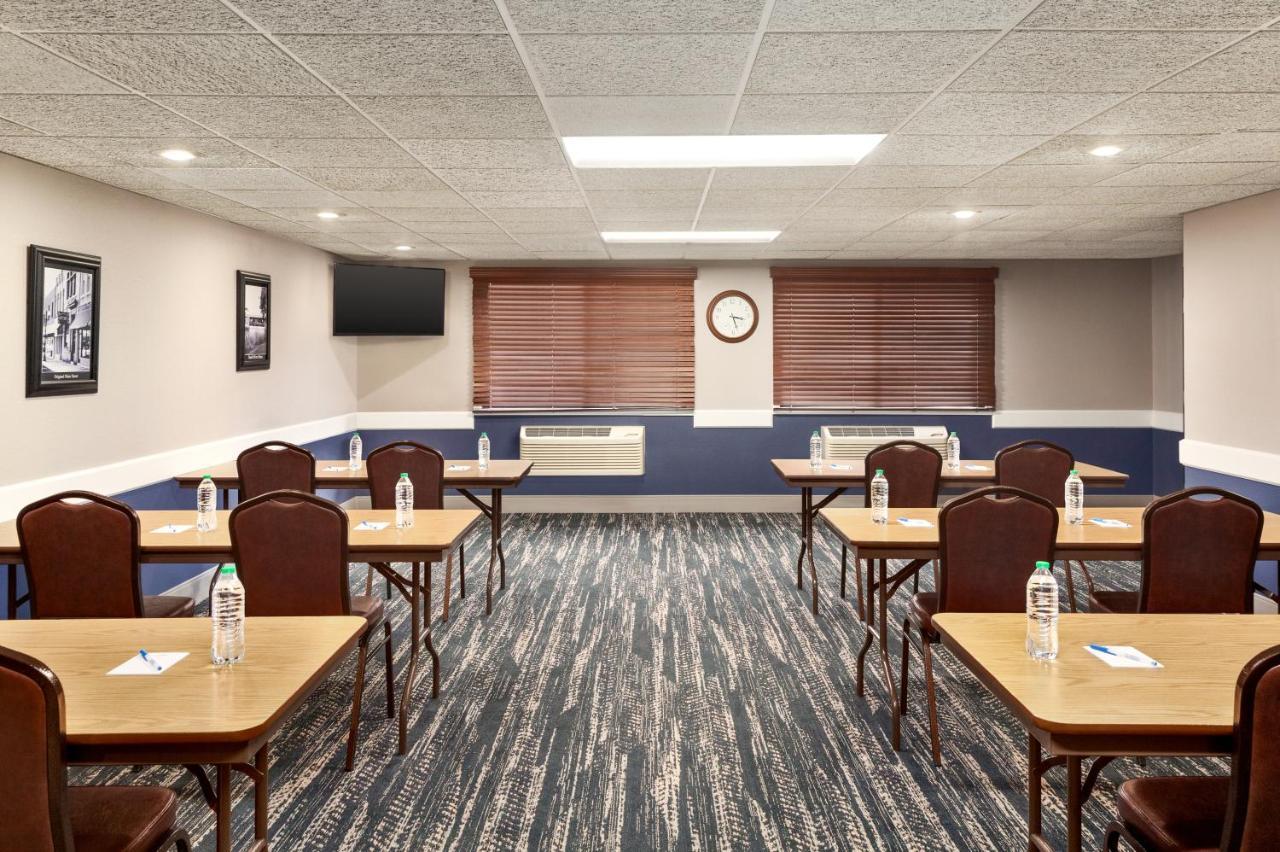 Americinn By Wyndham Sauk Centre Exteriér fotografie